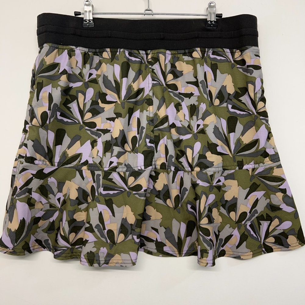 Title Nine Olive Green Camouflage Floral Skort with Lavender Accents - Picture 2 of 5